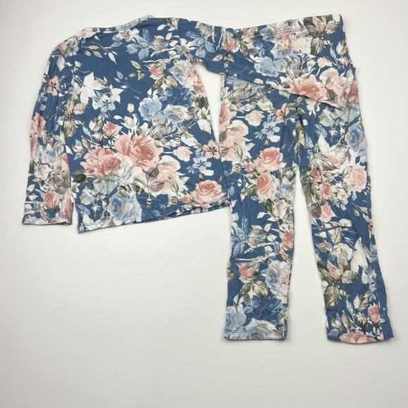 Posh Peanut Blue Rose Bamboo Pajama Set - Picture 6 of 7